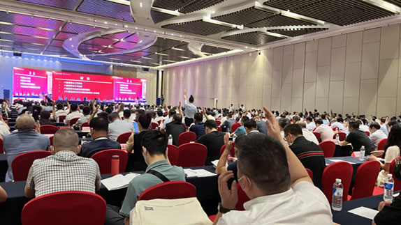 勇向潮頭立 載譽(yù)凱旋歸 